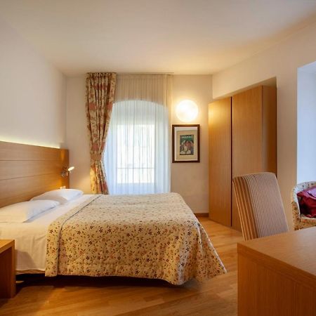 לביקו טרמה Hotel Romanda מראה חיצוני תמונה