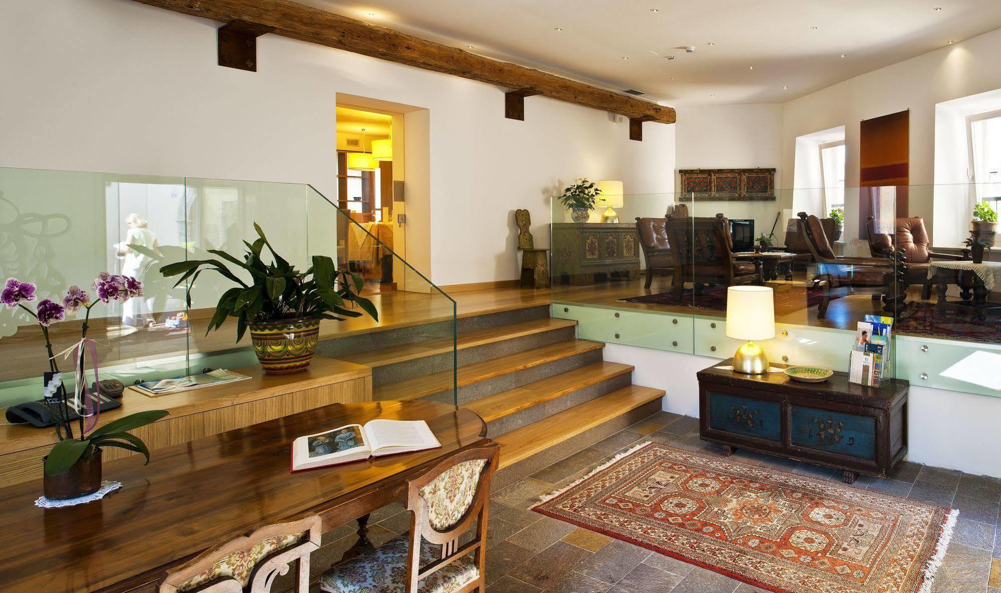 לביקו טרמה Hotel Romanda מראה חיצוני תמונה