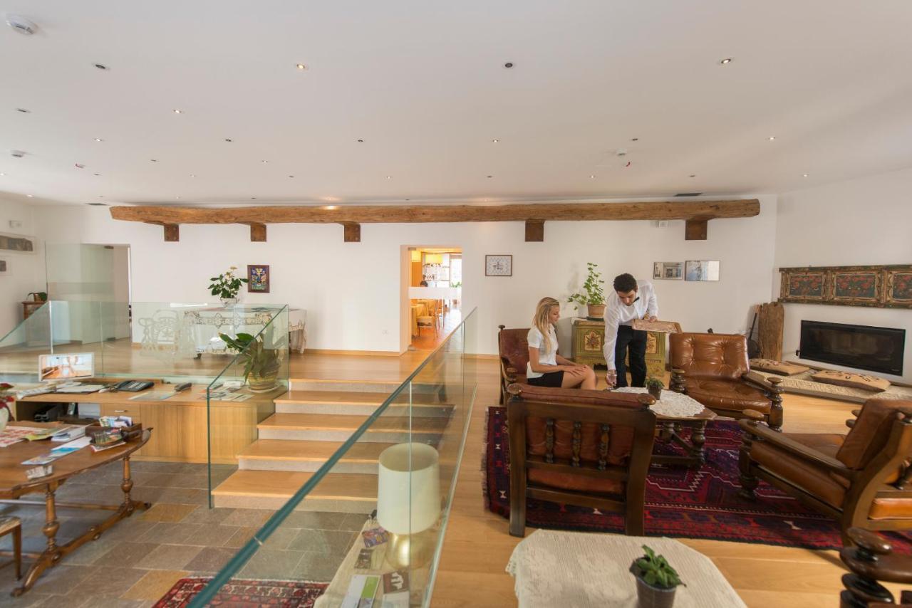 לביקו טרמה Hotel Romanda מראה חיצוני תמונה